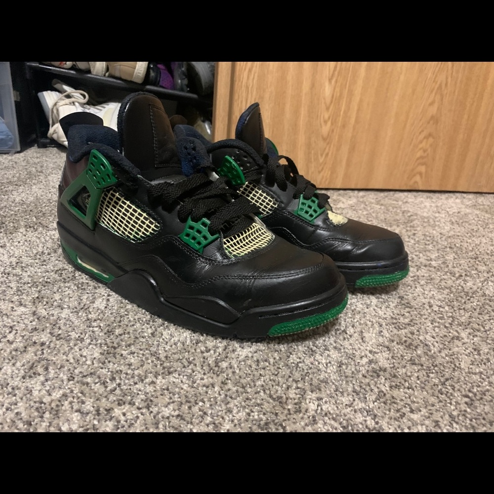 Custom painted Jordan 4’s